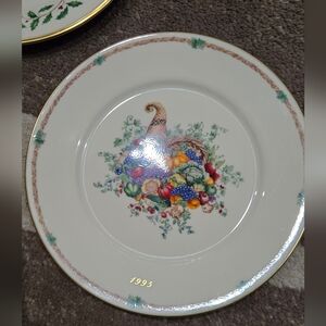 Lenox America's Bounty Annual Thanksgiving Plate
